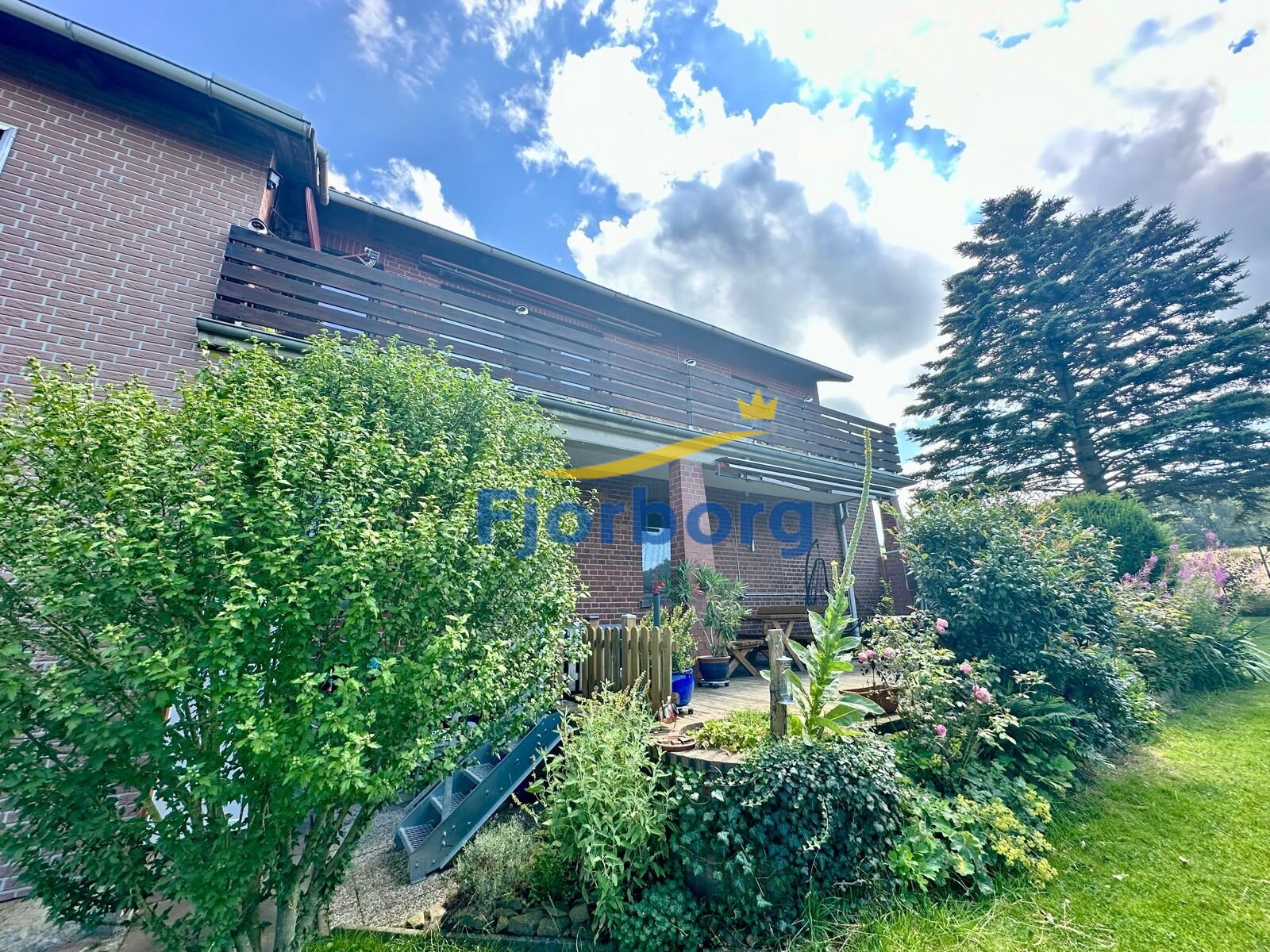 Terrasse und Balkon